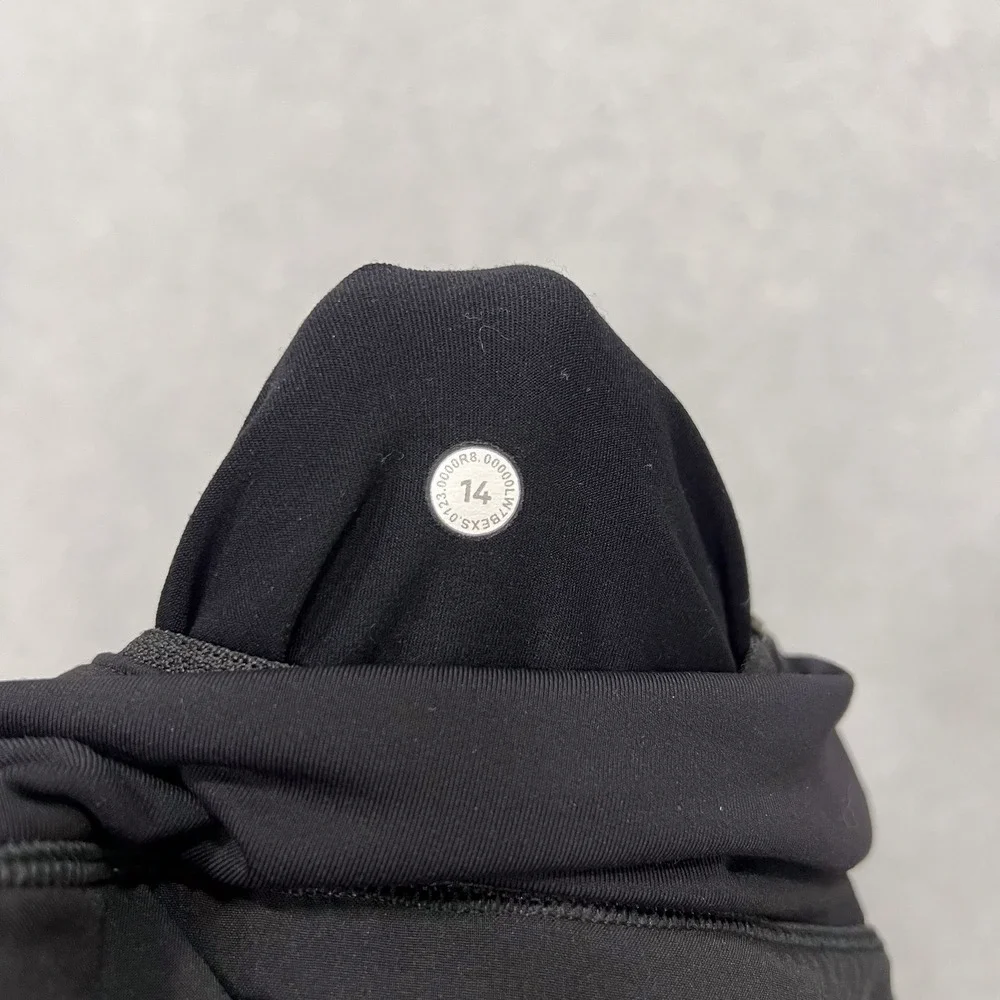 Lululemon Black Speed Up Short High Rise 2.5